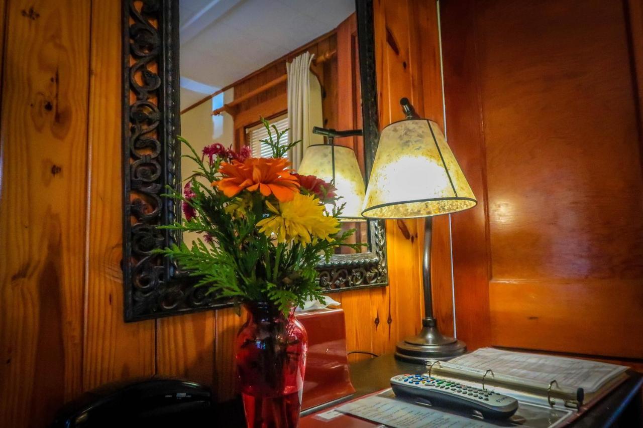 Mountainaire Inn And Log Cabins Blowing Rock Εξωτερικό φωτογραφία