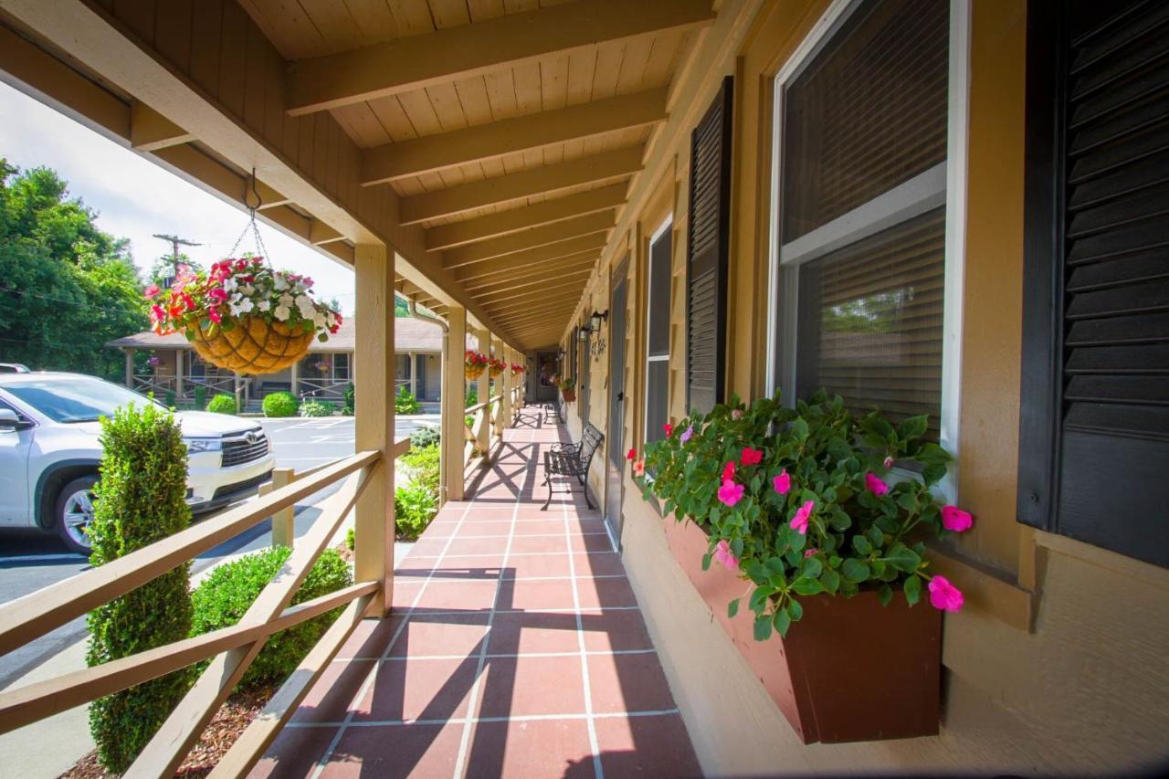 Mountainaire Inn And Log Cabins Blowing Rock Εξωτερικό φωτογραφία